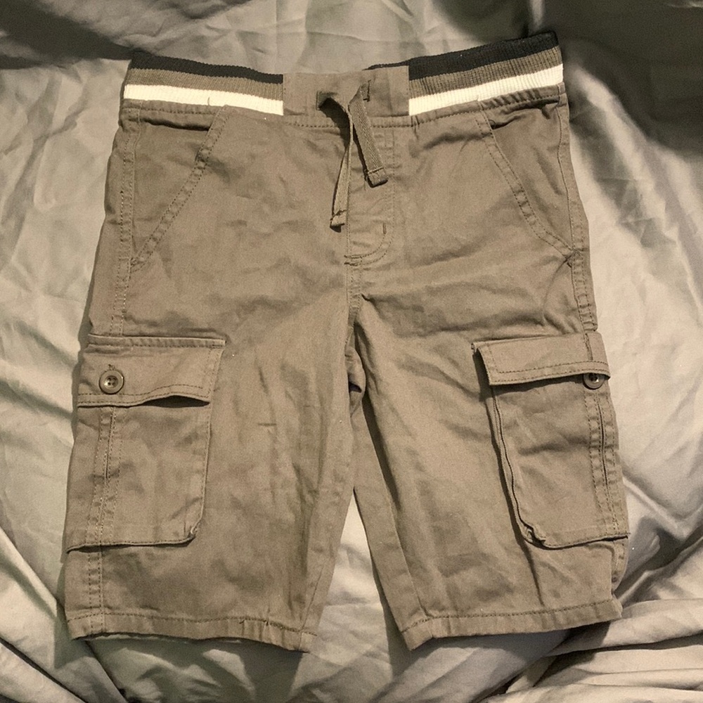 Size 8 boys shorts